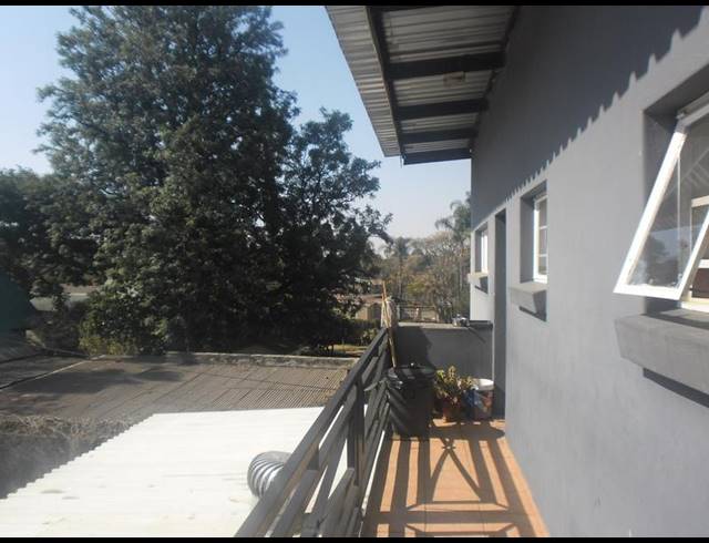 1 BEDROOM PROPERTY TO RENT IN GEZINA